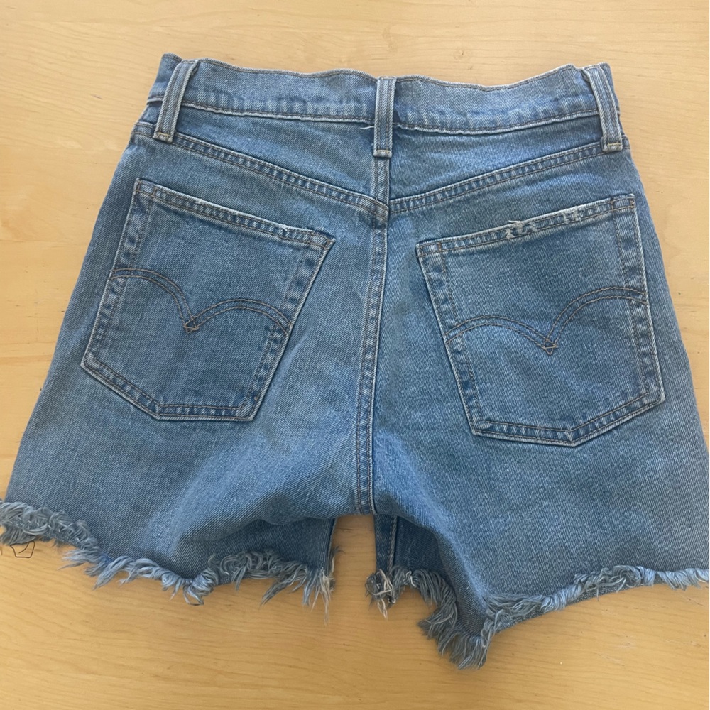 Levi’s Sample Style Cut Off Shorts - image 3